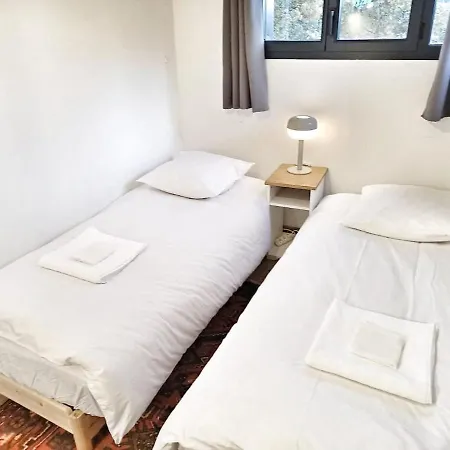 Au Sommer Des Ocres Et Des Bois - Maison T3 & Parking Villa