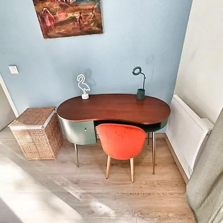 Au Sommer Des Ocres Et Des Bois - Maison T3 & Parking *