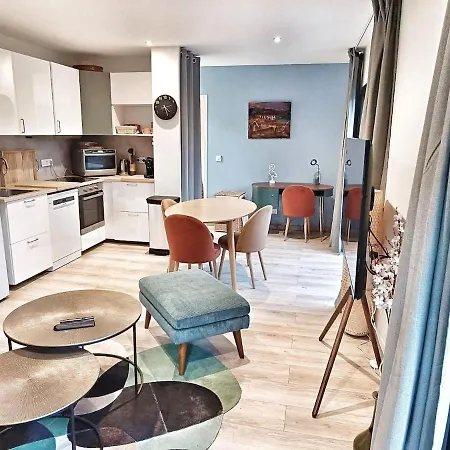 Villa Au Sommer Des Ocres Et Des Bois - Maison T3 & Parking Roussillon (Vaucluse)
